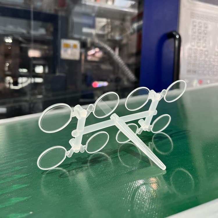 Clear Plastic Injection Molding- Techniques, Challenges, and Applications for Transparent and Optical-Grade Plastics